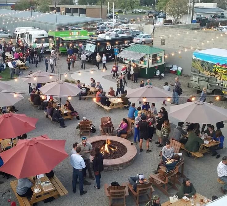 Food Trucks for Business Anniversary Celebrations 